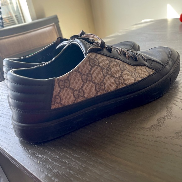 Men’s Gucci shoes